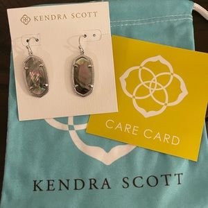 Beautiful Kendra Scott Elle Black Mother of Pearl and Silver Earrings NWOT